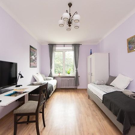 3-Bedroom Flat In City Center P4You Pl Krasków Exteriör bild