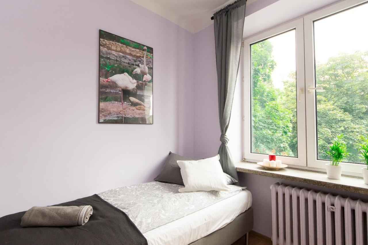 3-Bedroom Flat In City Center P4You Pl Krasków Exteriör bild
