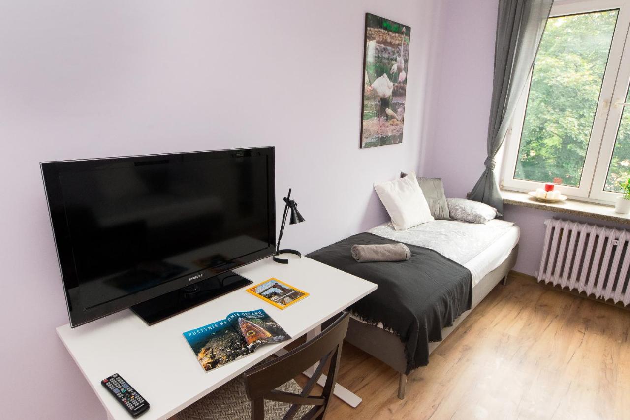 3-Bedroom Flat In City Center P4You Pl Krasków Exteriör bild